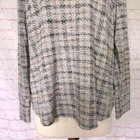 Tribal Gray and Purple Cowl Neck Sweater - Size Large - Picture 3 of 7